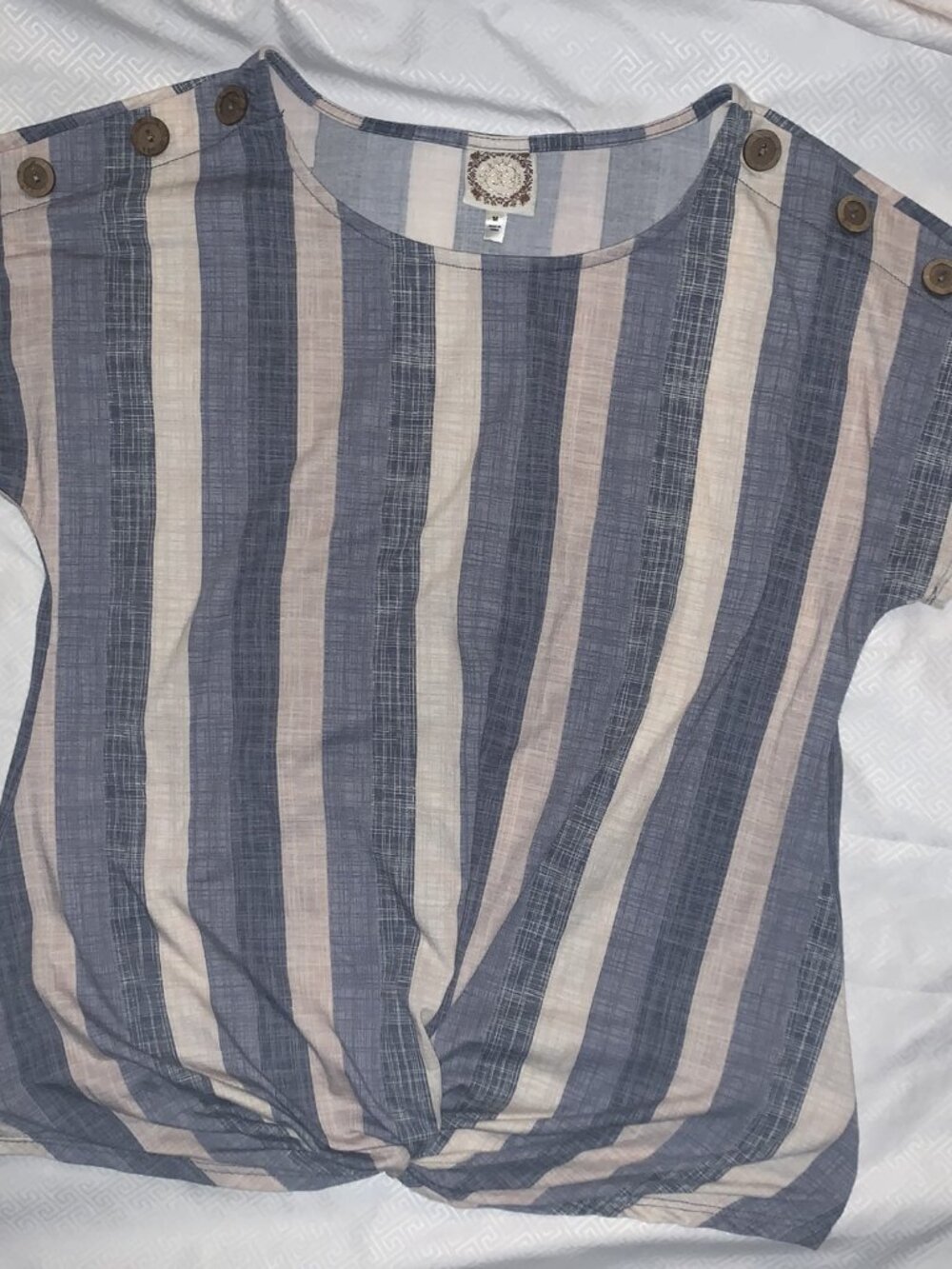 Truself womens comfortable striped shirt size M Tie Hem Front-Preowned Excellent